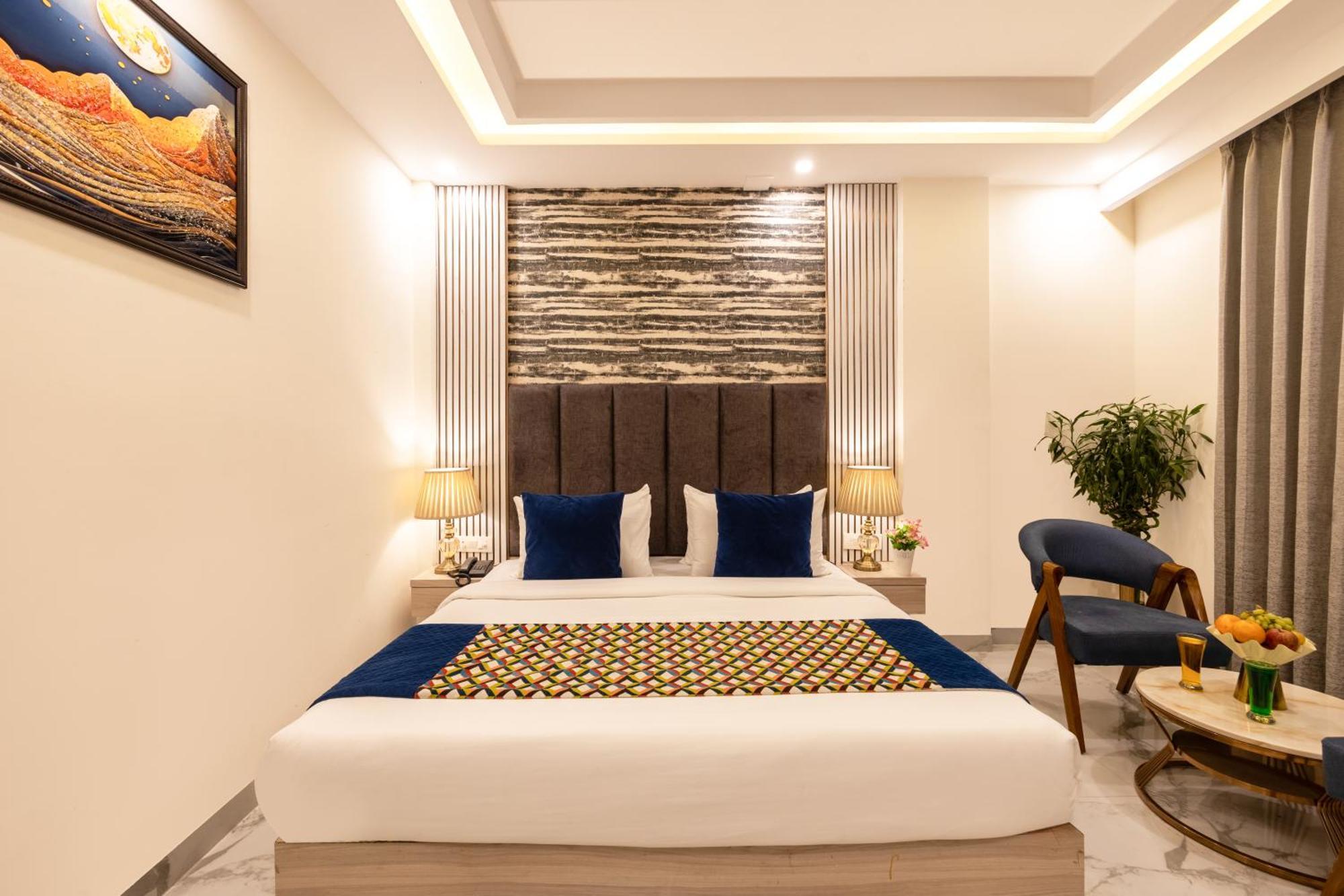 Ginger Plaza Delhi Airport Hotel